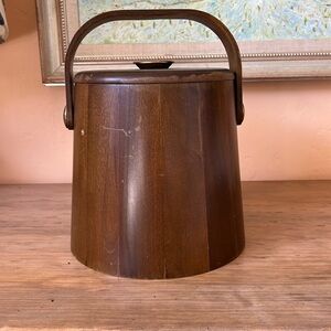 Vintage 1960s Mid Century Modern Walnut Ice Bucket by Vermillion
